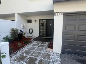 9894 Fairway Cove Lane, Plantation FL 33324