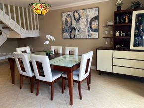 9894 Fairway Cove Lane, Plantation FL 33324