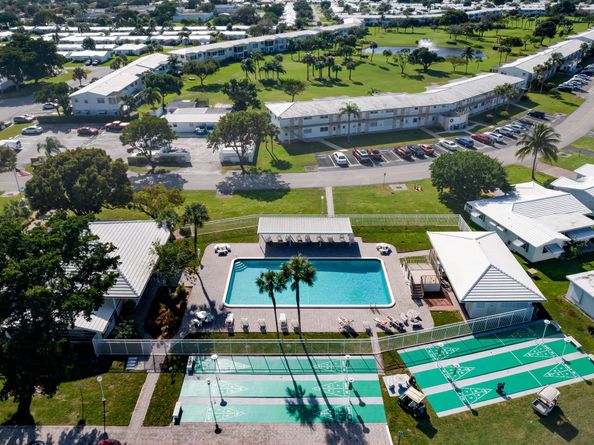 2551 W Golf Boulevard 209, Pompano Beach FL 33064
