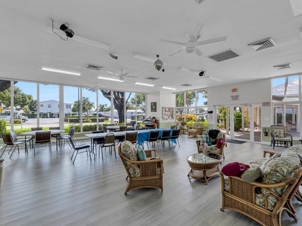 2551 W Golf Boulevard 209, Pompano Beach FL 33064