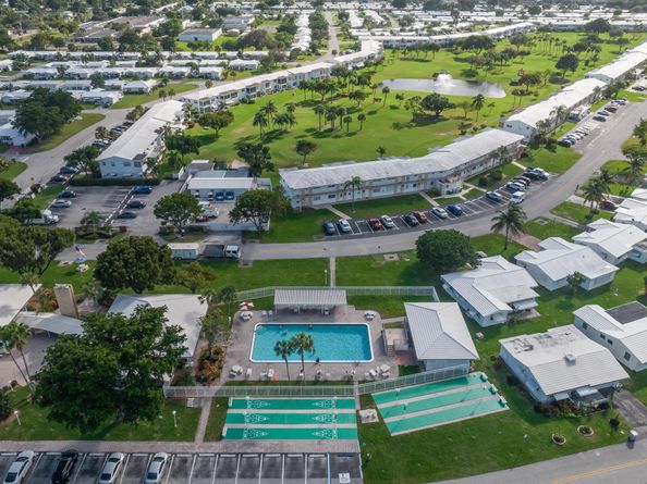 2551 W Golf Boulevard 209, Pompano Beach FL 33064