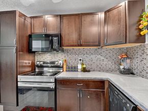 2 Cambridge Place, Boynton Beach FL 33426