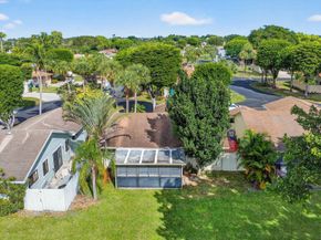 2 Cambridge Place, Boynton Beach FL 33426