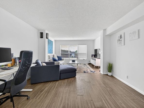 3000 NW 42nd Avenue B404, Coconut Creek FL 33066