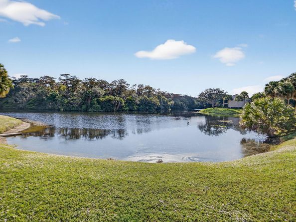 3000 NW 42nd Avenue B404, Coconut Creek FL 33066