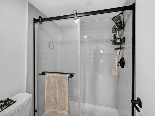 3000 NW 42nd Avenue B404, Coconut Creek FL 33066