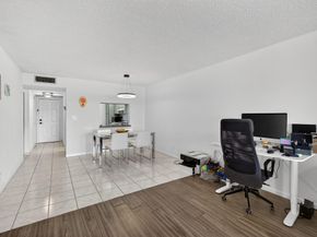 3000 NW 42nd Avenue B404, Coconut Creek FL 33066