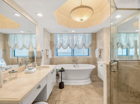 333 Las Olas Way 1610, Fort Lauderdale FL 33301