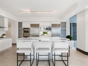 333 Las Olas Way 1610, Fort Lauderdale FL 33301