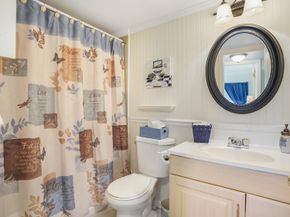 9281 Sunrise Lakes Blvd 101, Sunrise FL 33322