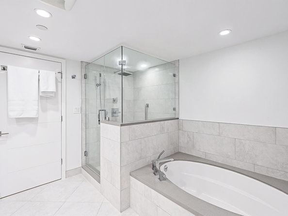 5080 N Ocean Drive 12b, Singer Island FL 33404