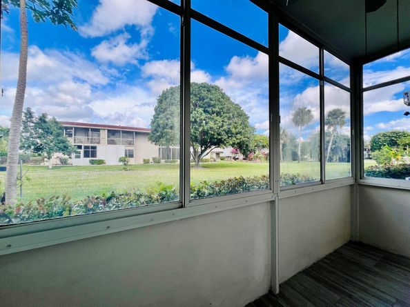 50 Coventry C, West Palm Beach FL 33417