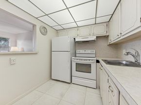 116 Windsor F, West Palm Beach FL 33417