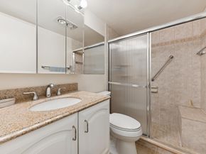 116 Windsor F, West Palm Beach FL 33417