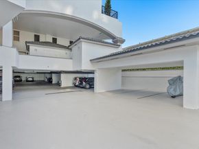 615 Bayshore Dr 106, Fort Lauderdale FL 33304