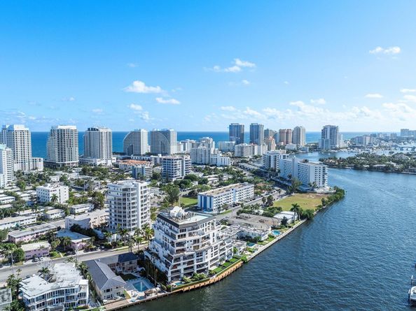 615 Bayshore Dr 106, Fort Lauderdale FL 33304