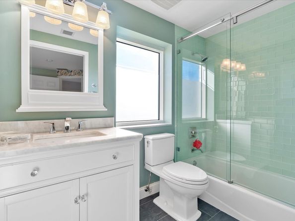 615 Bayshore Dr 106, Fort Lauderdale FL 33304