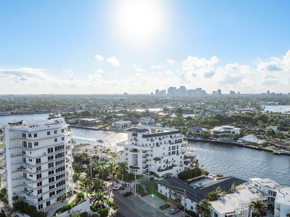 615 Bayshore Dr 106, Fort Lauderdale FL 33304