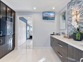 615 Bayshore Dr 106, Fort Lauderdale FL 33304