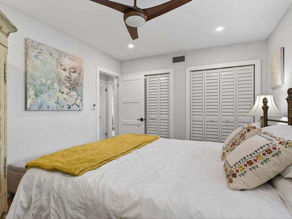 801 SE 9th Ave, Deerfield Beach FL 33441