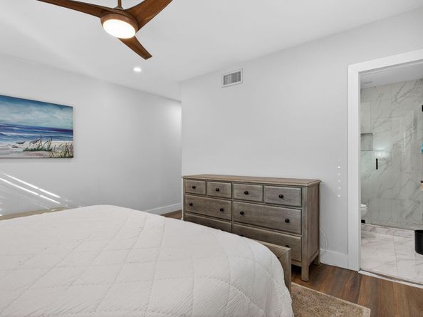 801 SE 9th Ave, Deerfield Beach FL 33441