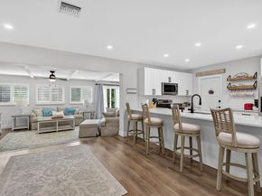 801 SE 9th Ave, Deerfield Beach FL 33441