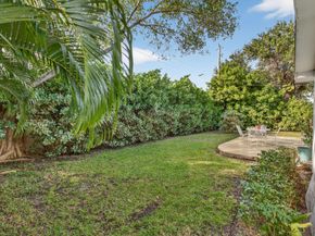 801 SE 9th Ave, Deerfield Beach FL 33441