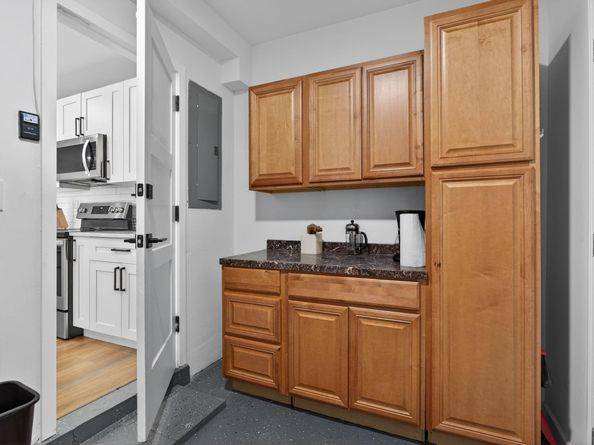 801 SE 9th Ave, Deerfield Beach FL 33441