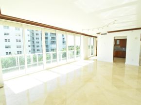 1063 Hillsboro Mile 301, Hillsboro Beach FL 33062