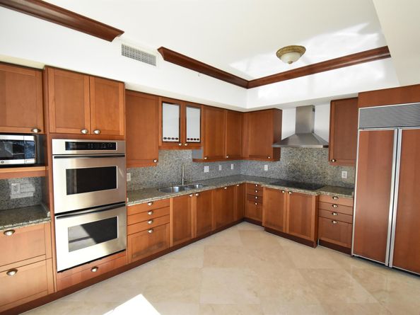 1063 Hillsboro Mile 301, Hillsboro Beach FL 33062