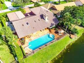 22 Marlwood Lane, Palm Beach Gardens FL 33418