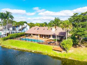 22 Marlwood Lane, Palm Beach Gardens FL 33418