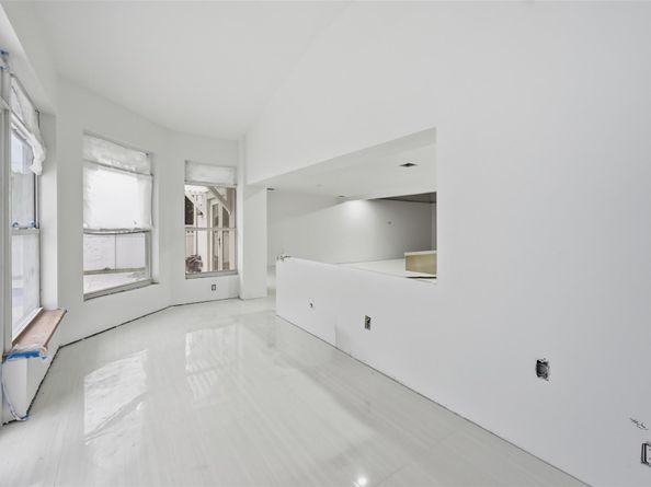 2026 NE 32nd Ave, Fort Lauderdale FL 33305