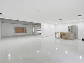 2026 NE 32nd Ave, Fort Lauderdale FL 33305