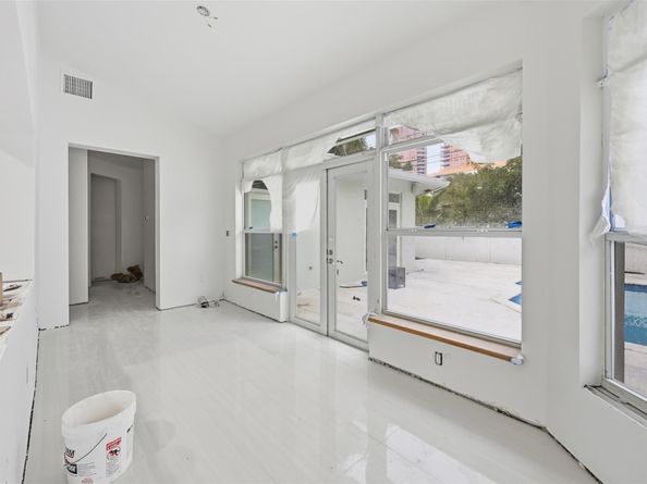 2026 NE 32nd Ave, Fort Lauderdale FL 33305