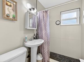 2673 NW 59th Ave, Margate FL 33063