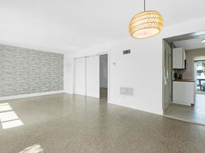 2755 NE 28th Ave C2, Lighthouse Point FL 33064