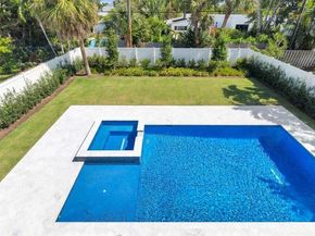 245 Alhambra Place, West Palm Beach FL 33405