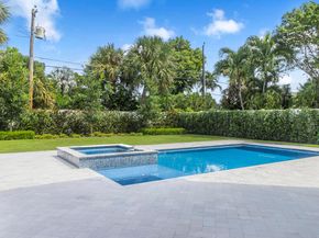 245 Alhambra Place, West Palm Beach FL 33405
