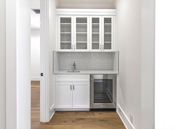 245 Alhambra Place, West Palm Beach FL 33405