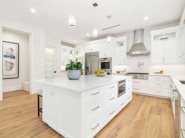 245 Alhambra Place, West Palm Beach FL 33405