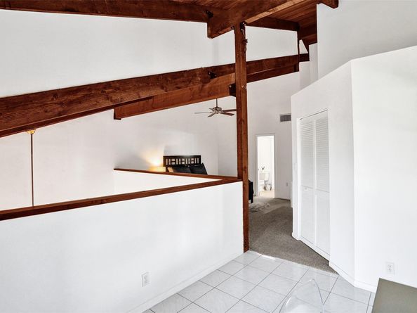 81 NE 17th Ct, Fort Lauderdale FL 33305