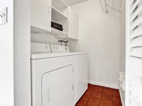 81 NE 17th Ct, Fort Lauderdale FL 33305