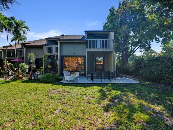 81 NE 17th Ct, Fort Lauderdale FL 33305