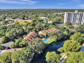 81 NE 17th Ct, Fort Lauderdale FL 33305