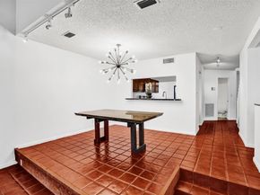 81 NE 17th Ct, Fort Lauderdale FL 33305