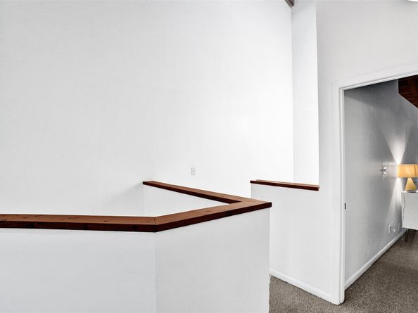 81 NE 17th Ct, Fort Lauderdale FL 33305