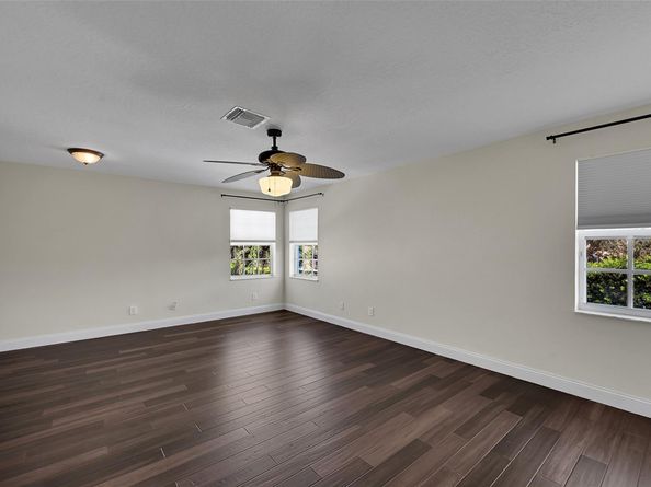 5301 NW 123rd Ter, Coral Springs FL 33076