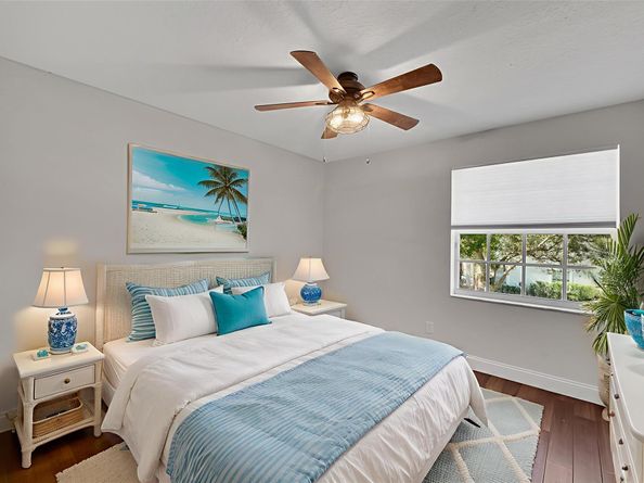 5301 NW 123rd Ter, Coral Springs FL 33076