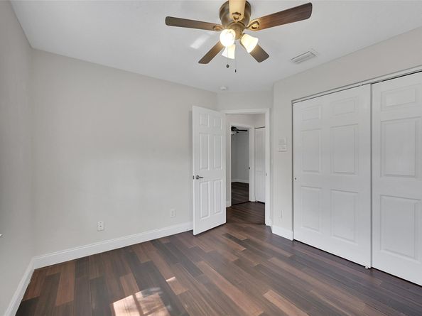 5301 NW 123rd Ter, Coral Springs FL 33076